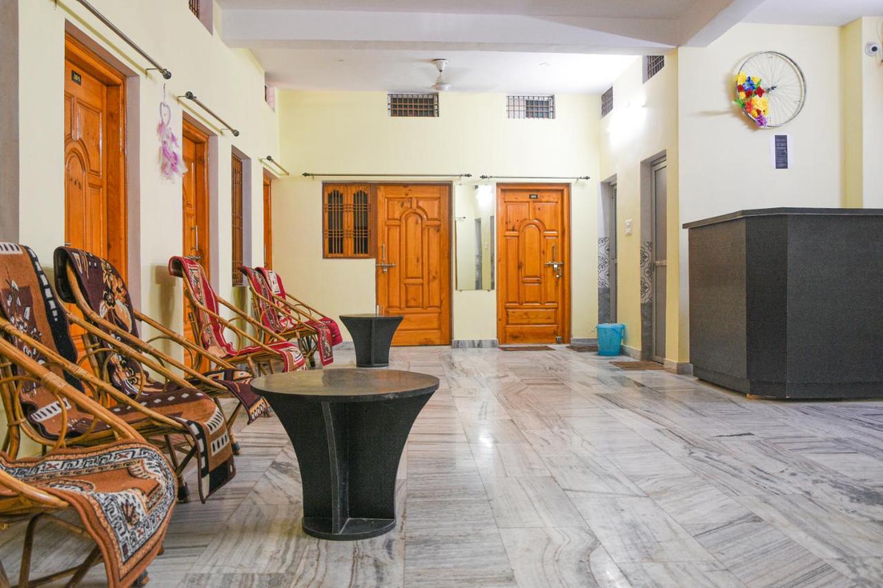 Banjara House Hostel พาราณสี ภายนอก รูปภาพ